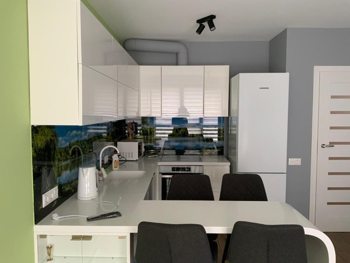 Квартира У Будинку З Власним Бомбосховищем Біля Жд Вокзалу 50 М2 Apartment Kyiv Exterior photo